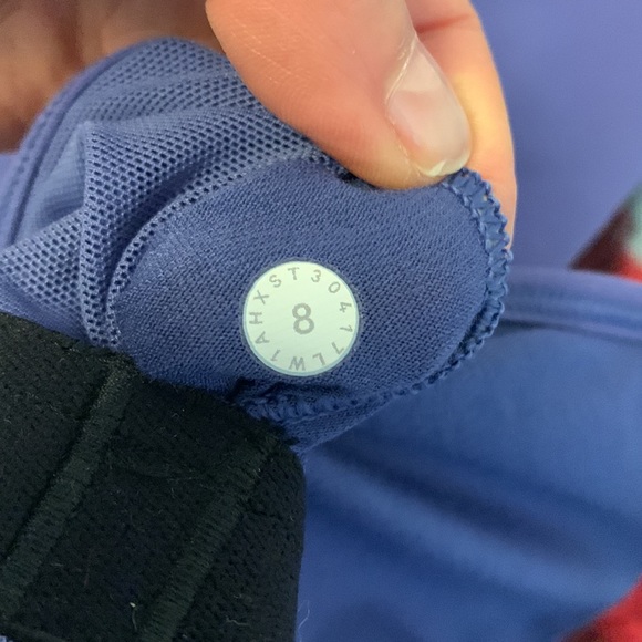 EUC Lululemon Power Y Tank Top - Picture 4 of 8